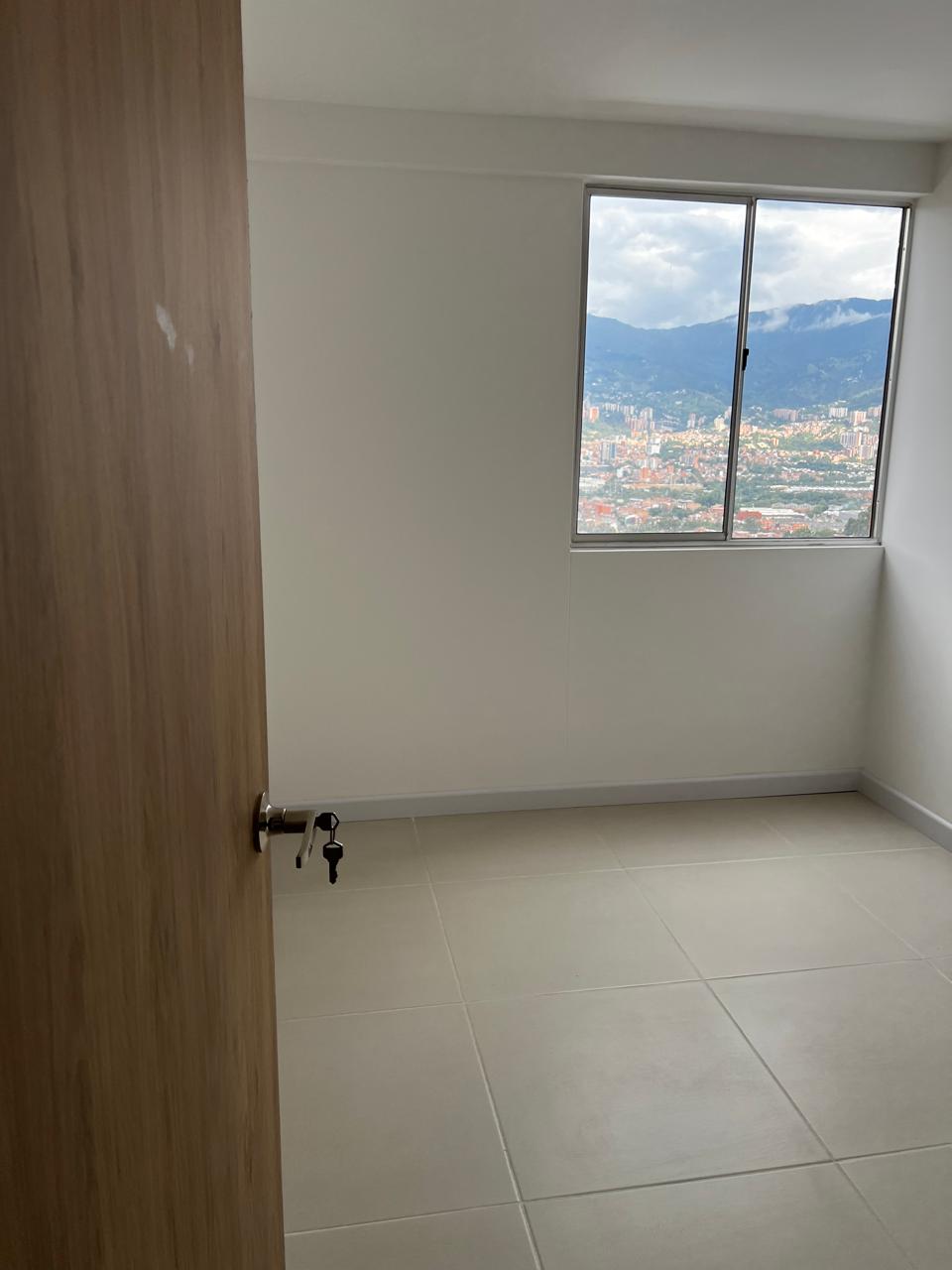 Apartamento en venta en Zona Rural, Itagüí · foto 9 de 14