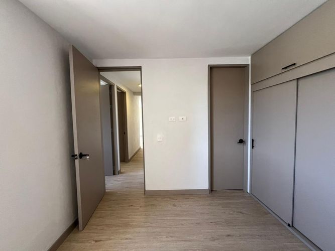 Apartamento de 3 alcobas en venta en Rionegro, 64 m² · foto 10 de 13