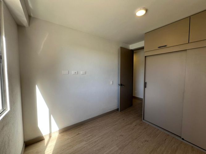 Apartamento de 3 alcobas en venta en Rionegro, 64 m² · foto 9 de 13