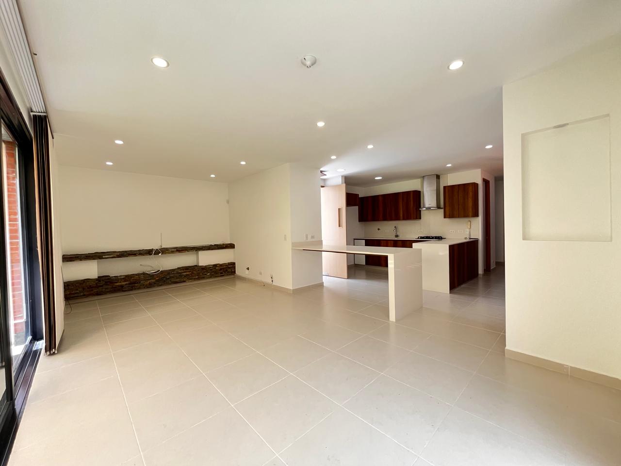 3BR House in Santa Elena (220 m²) - 2
