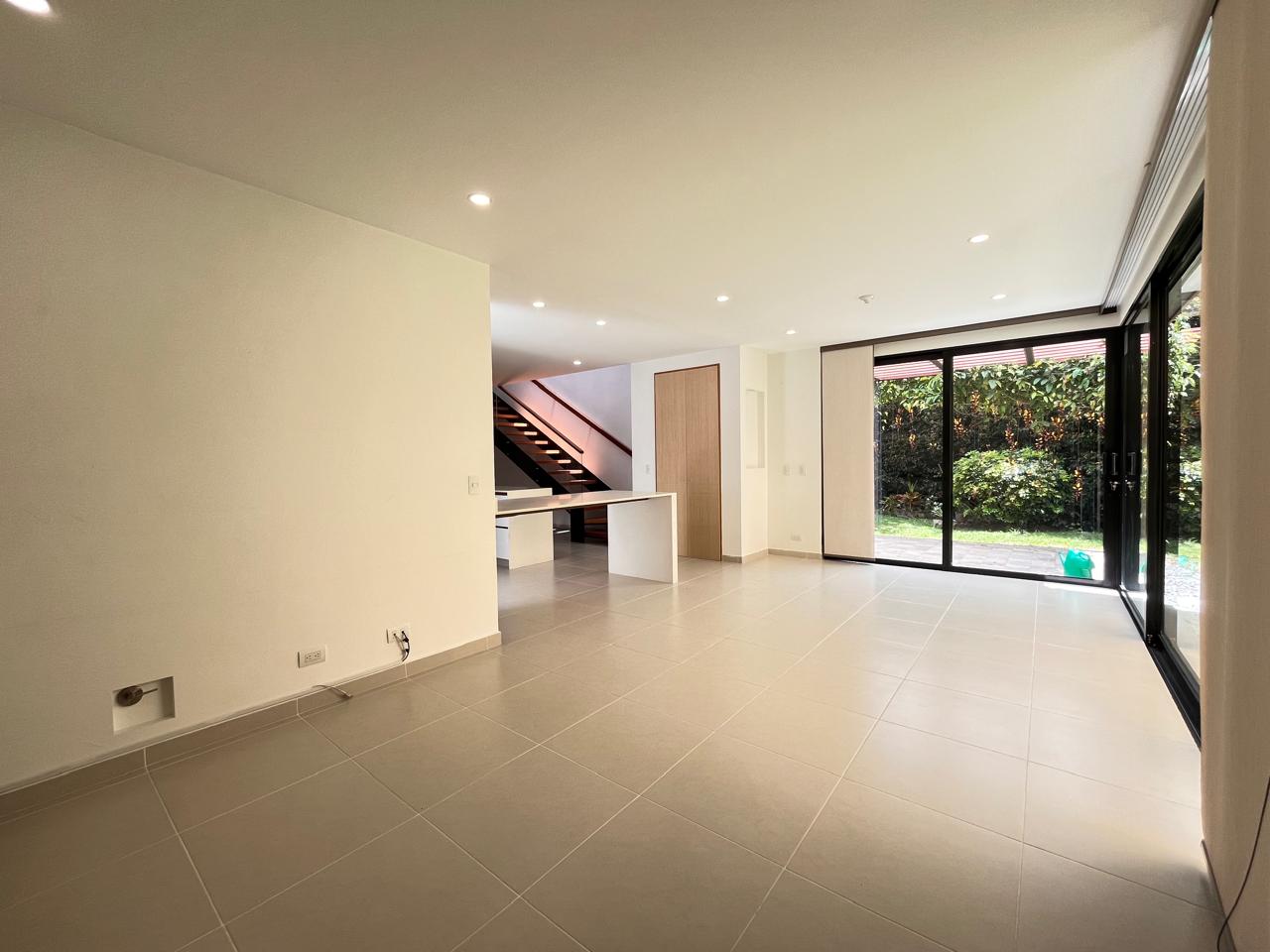 3BR House in Santa Elena (220 m²) - 3