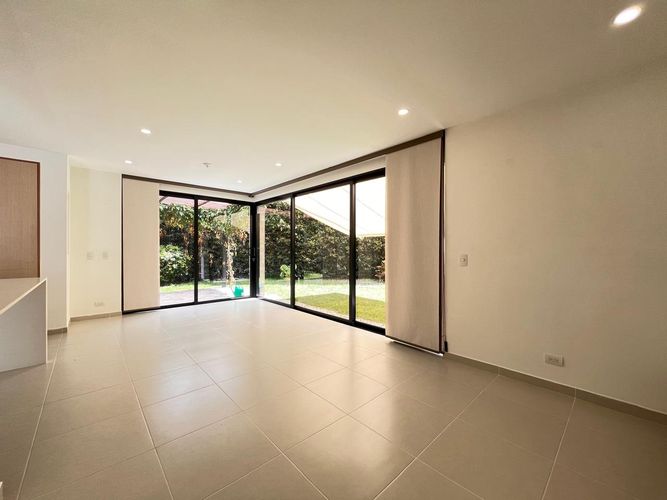 Casa de 3 alcobas en venta en Santa Elena, El Retiro, 220 m² · foto 8 de 20