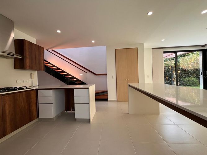 Casa de 3 alcobas en venta en Santa Elena, El Retiro, 220 m² · foto 13 de 20