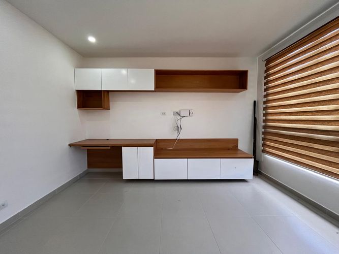 Casa de 3 alcobas en venta en Santa Elena, El Retiro, 220 m² · foto 9 de 20