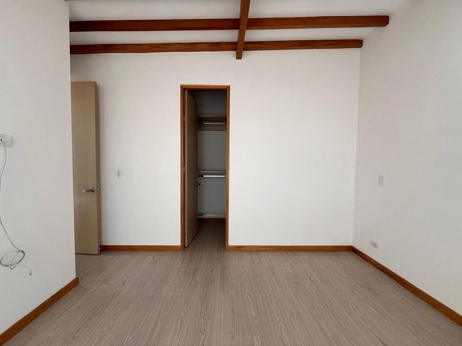 Casa de 3 alcobas en venta en Santa Elena, El Retiro, 220 m² · foto 14 de 20