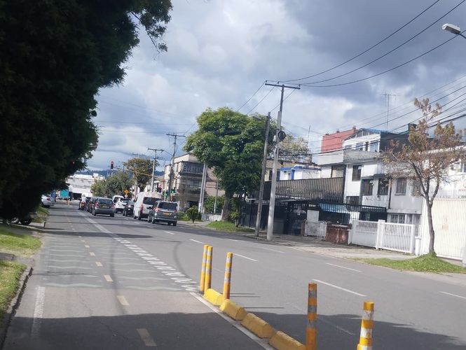 Casa de 7 alcobas en venta en Los Alcazares, Bogotá, 260 m² · foto 6 de 24