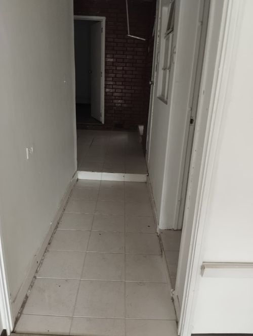 Casa de 7 alcobas en venta en Los Alcazares, Bogotá, 260 m² · foto 9 de 24