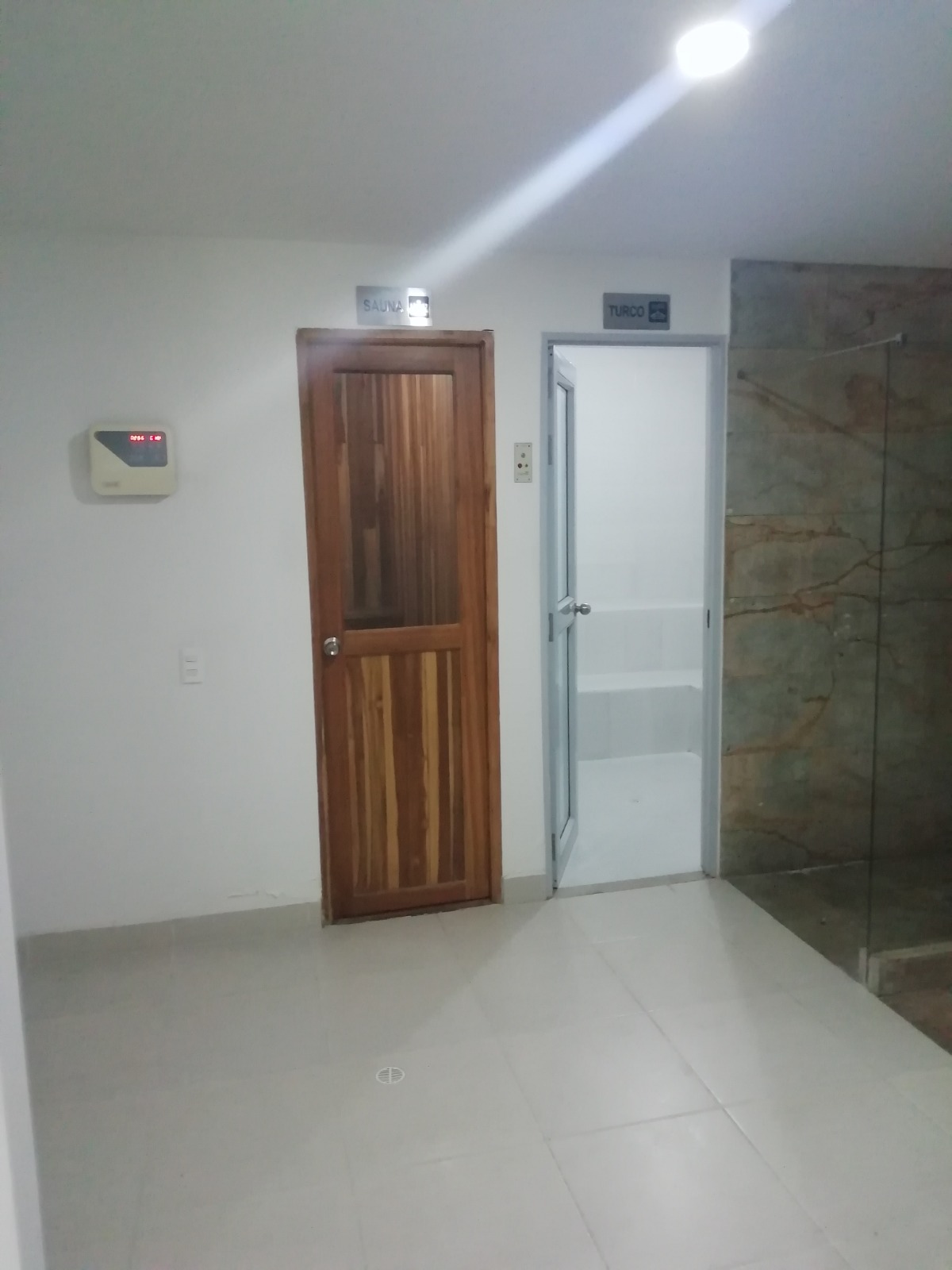Apartamento en venta en Loma Del Escobero, Envigado · foto 11 de 22