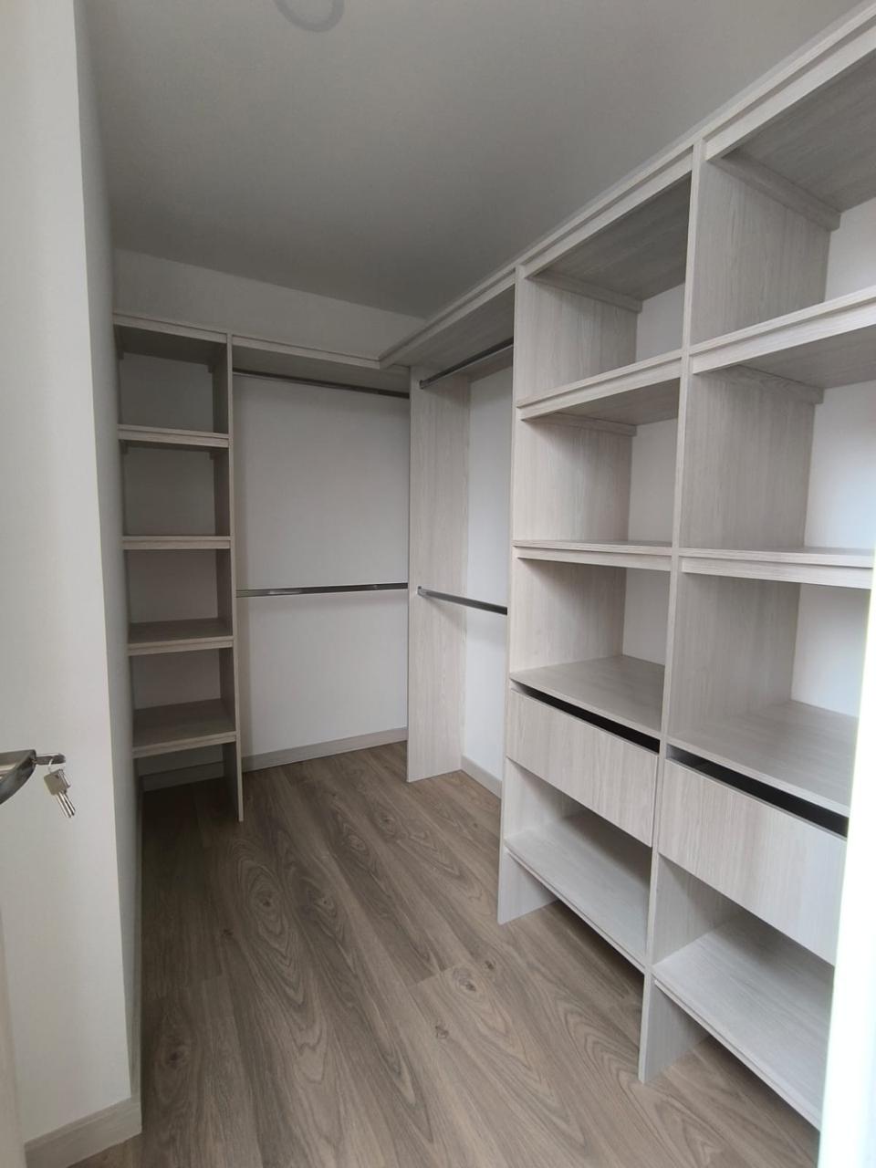 Apartamento en venta en Suramerica, Itagüí · foto 8 de 24