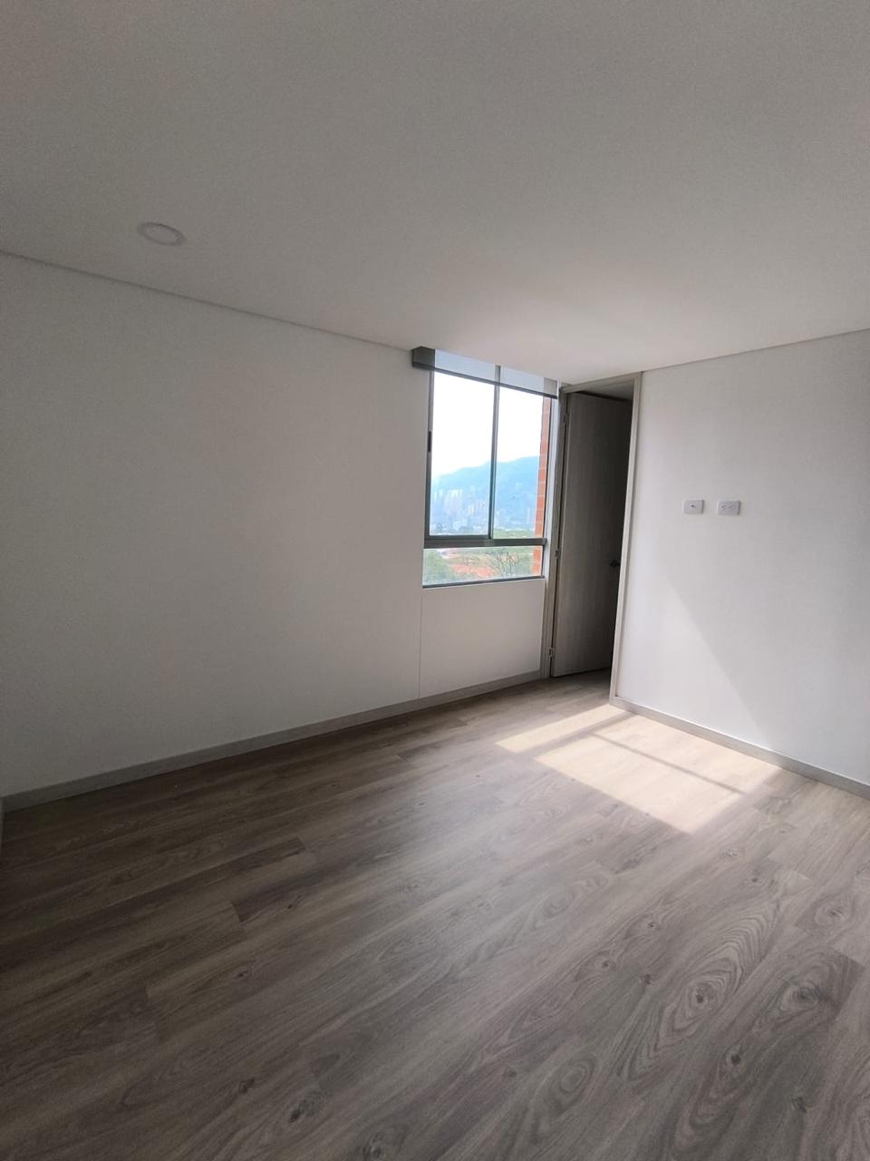 Apartamento en venta en Suramerica, Itagüí · foto 7 de 24