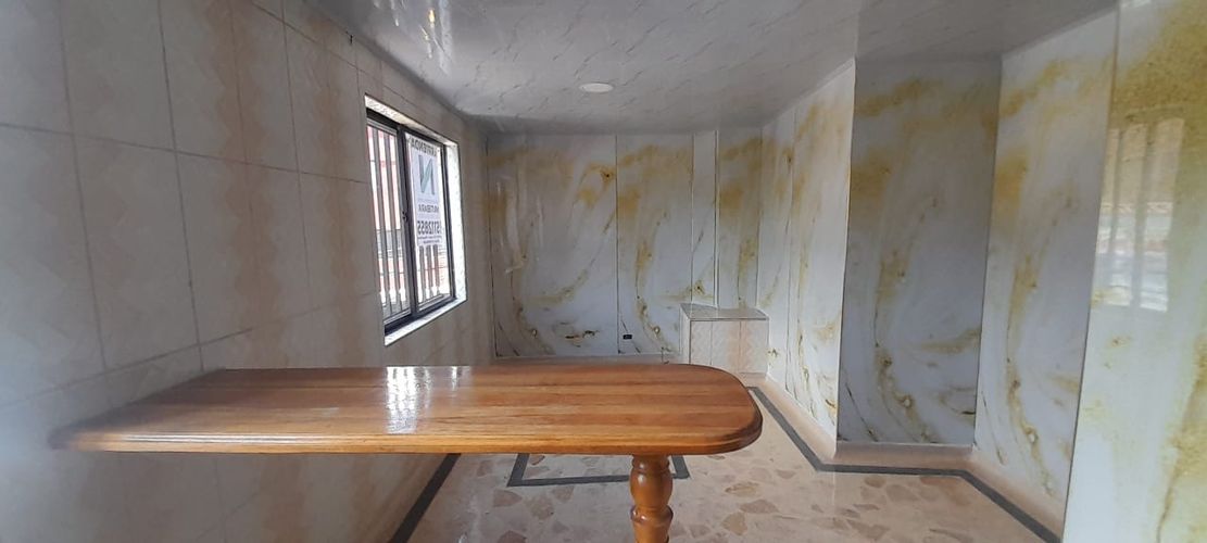 Casa de 3 alcobas en arriendo en Villa Nueva, Medellín, 80 m² · foto 3 de 13