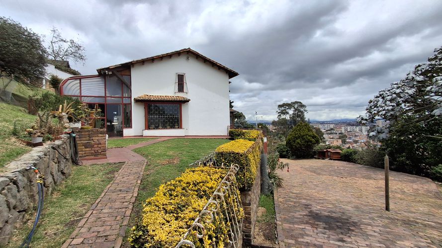 Casa de 5 alcobas en venta en Altos De Suba, Bogotá, 460 m² · foto 20 de 24