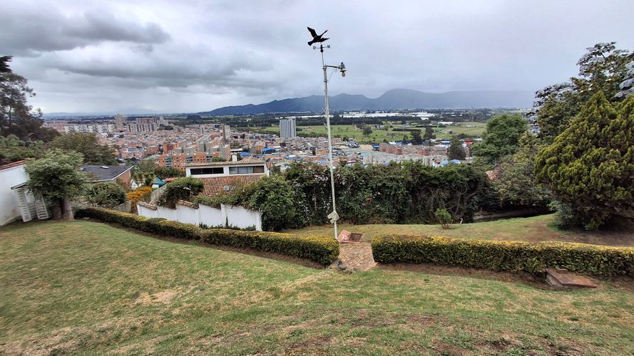 Casa de 5 alcobas en venta en Altos De Suba, Bogotá, 460 m² · foto 21 de 24