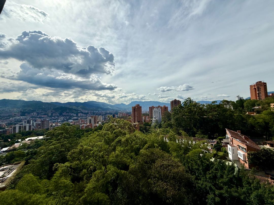 Apartamento en venta en Loma Benedictinos, Envigado · foto 6 de 24