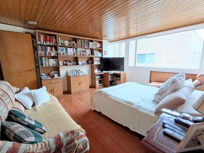 Apartamento de 3 alcobas en venta en Chapinero, Bogotá, 223 m² · foto 14 de 24