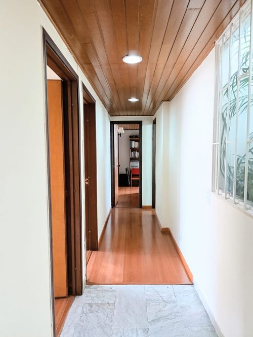 Apartamento de 3 alcobas en venta en Chapinero, Bogotá, 223 m² · foto 22 de 24