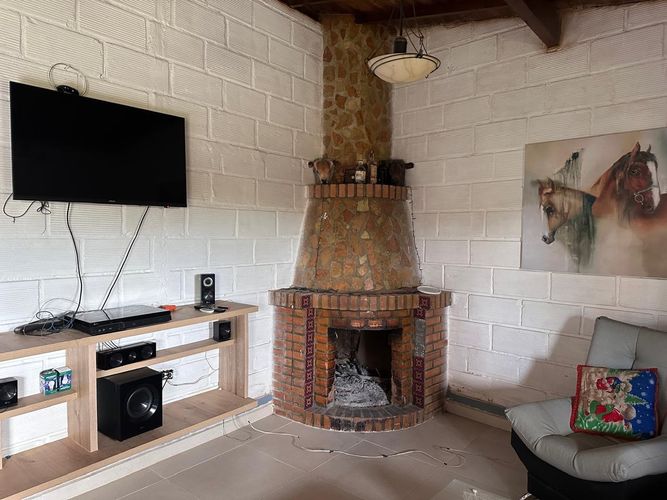 Casa de 2 alcobas en arriendo en Chaparral, Guarne, 800 m² · foto 12 de 17