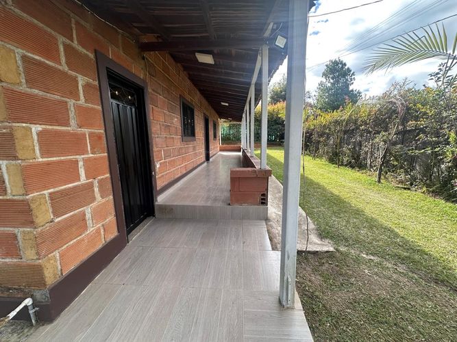 Casa de 2 alcobas en arriendo en Chaparral, Guarne, 800 m² · foto 17 de 17