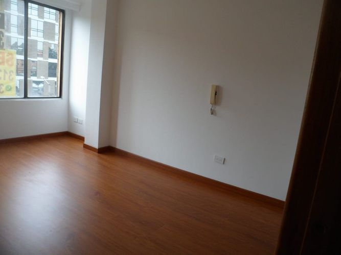 Apartamento en venta en Santa Barbara, Bogotá · foto 8 de 12