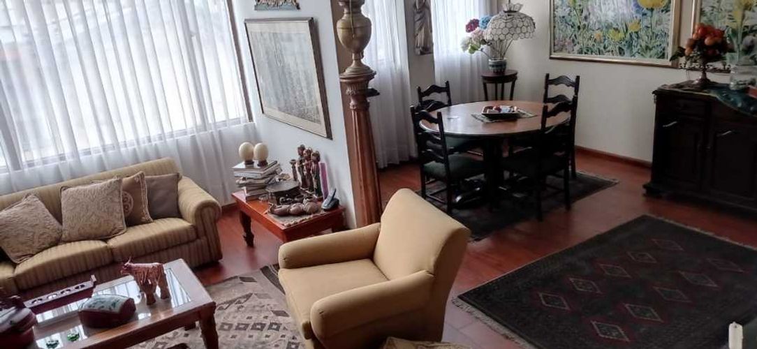 Apartamento de 2 alcobas en venta en Santa Ana Oriental, Bogotá, 115 m² · foto 8 de 17