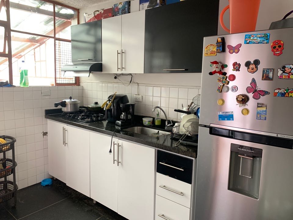 Casa en venta en San Luis, Bogotá · foto 8 de 24