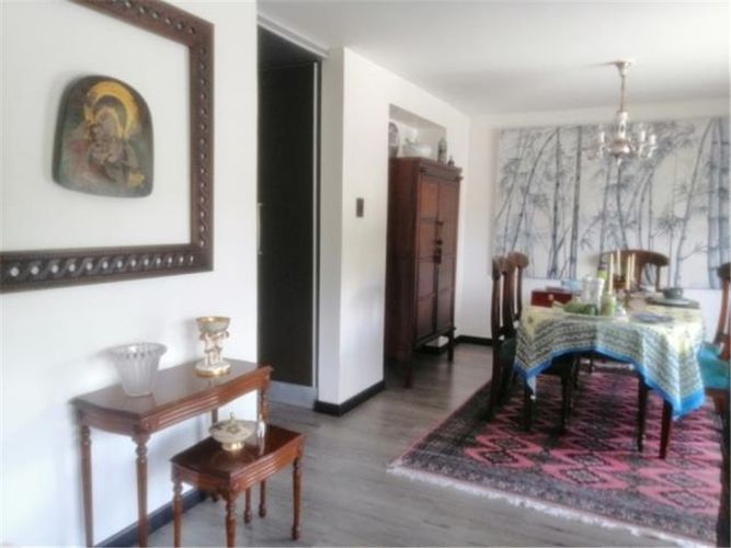 Apartamento de 2 alcobas en venta en Santa Ana Oriental, Bogotá, 133 m² · foto 3 de 19