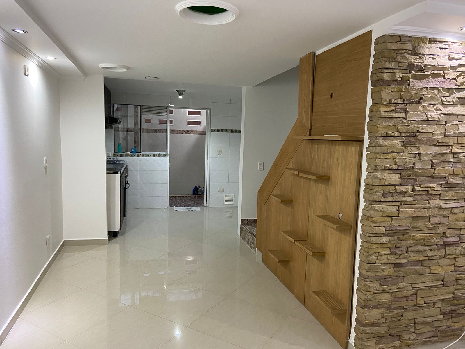 Casa en venta en Gran Granada, Bogotá · foto 3 de 16