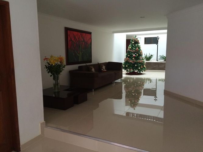 Apartamento de 3 alcobas en venta en Santa Barbara, Bogotá, 226 m² · foto 8 de 11