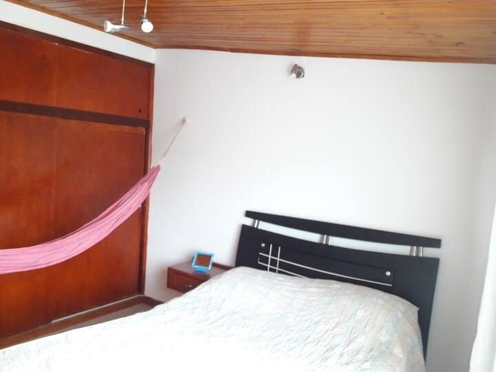 Casa en venta en Los Andes, Bogotá · foto 6 de 24