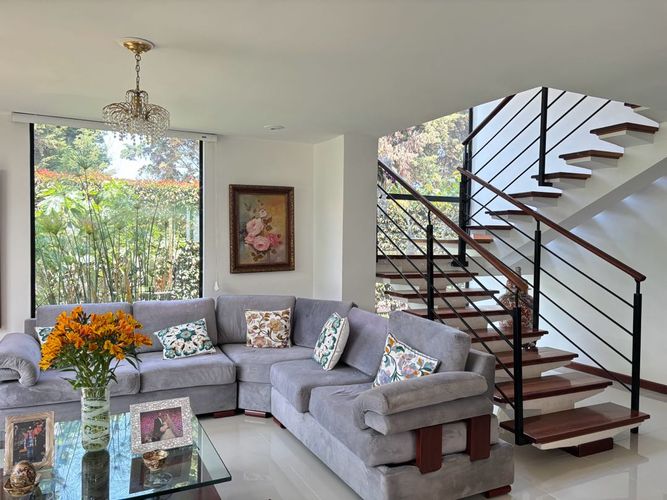 Casa en venta en Quintas Del Bosque, Chía · foto 2 de 24