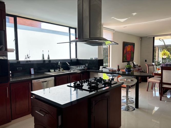Casa en venta en Quintas Del Bosque, Chía · foto 6 de 24