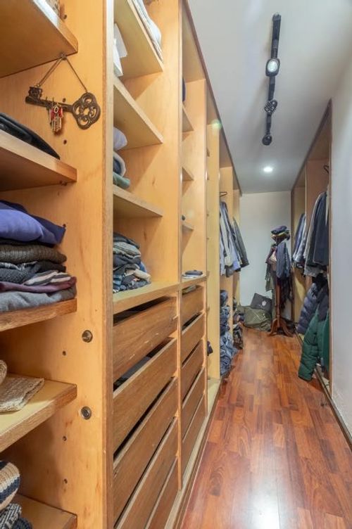 Apartamento de 3 alcobas en venta en Los Rosales, Bogotá, 178 m² · foto 15 de 17