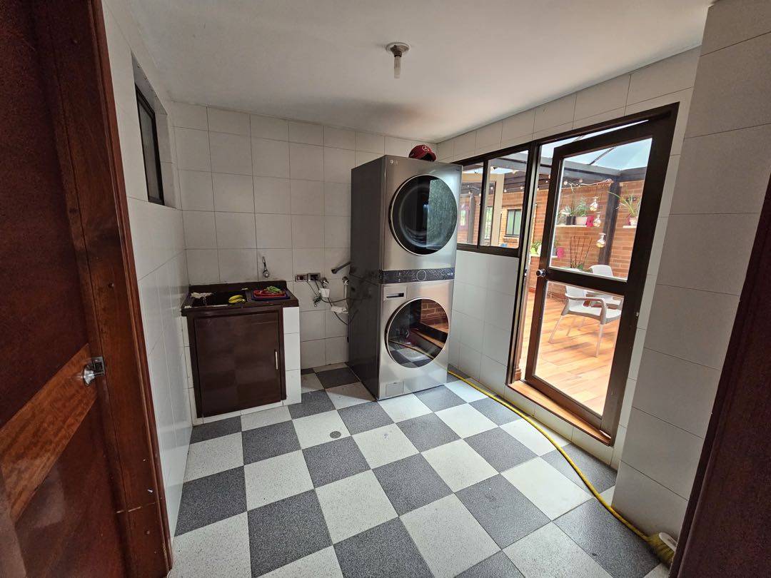 Apartamento en venta en Chicó Alto, Bogotá · foto 4 de 24