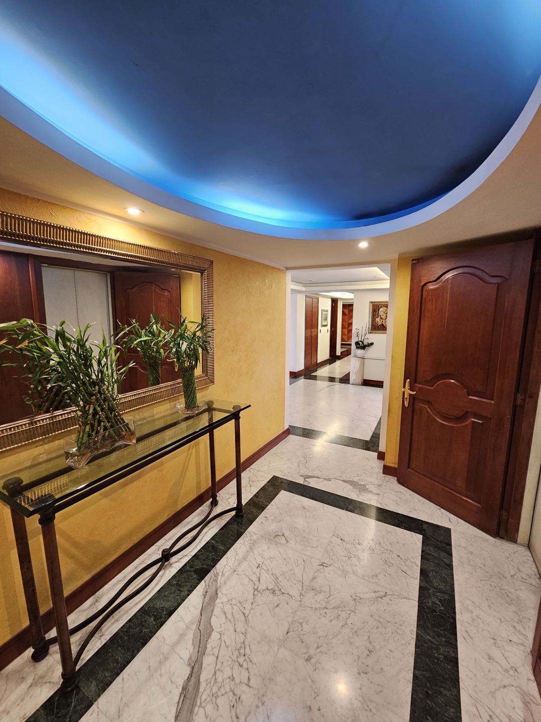 Apartamento en venta en Chicó Alto, Bogotá · foto 9 de 24