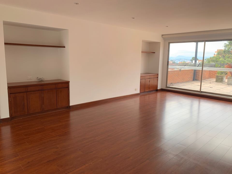 Apartamento en venta en Los Rosales, Bogotá · foto 17 de 22