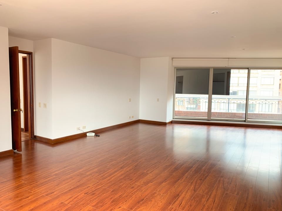 Apartamento en venta en Los Rosales, Bogotá · foto 18 de 22