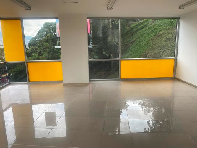 Oficina en arriendo en El Poblado, Medellín, 70 m² · foto 13 de 16