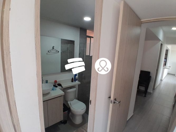 Apartamento de 3 alcobas en venta en Niquia, Bello, 123 m² · foto 2 de 19