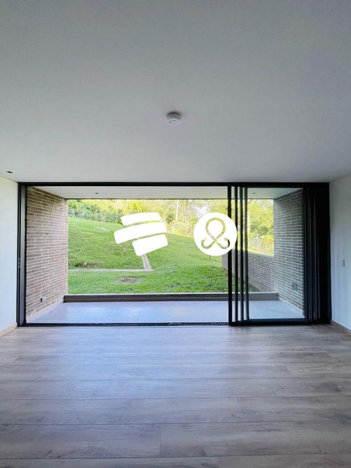 Apartamento de 3 alcobas en venta en Altos Del Poblado, Medellín, 117 m² · foto 3 de 15
