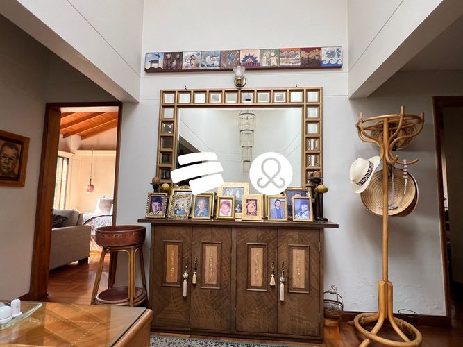 Casa de 3 alcobas en venta en El Poblado, Medellín, 209 m² · foto 10 de 19