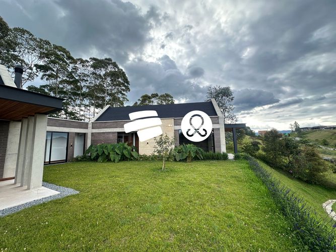 Casa de 3 alcobas en venta en Pantanillo, El Retiro · foto 22 de 24