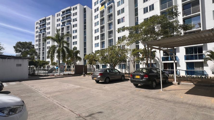 Apartamento de 3 alcobas en venta en Cr. Madeira Campestre, Ibagué, 60 m² · foto 23 de 24