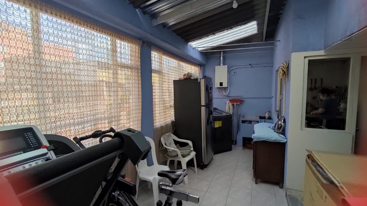 Casa en venta en Engativá, Bogotá · foto 3 de 17