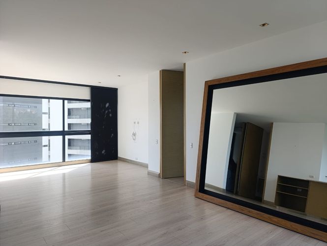 Apartamento de 1 alcoba en arriendo en El Poblado, Medellín, 86 m² · foto 2 de 18