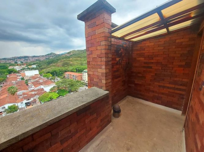 Apartamento de 5 alcobas en venta en Cuarto De Legua - Guadalupe, Cali, 256 m² · foto 12 de 24