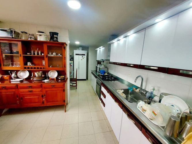 Apartamento de 5 alcobas en venta en Cuarto De Legua - Guadalupe, Cali, 256 m² · foto 16 de 24