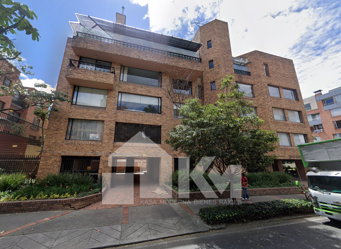 Apartamento de 4 alcobas en venta en Navarra, Bogotá, 435 m² · foto 2 de 24