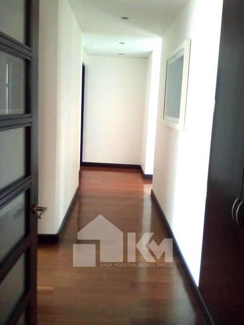 Apartamento de 4 alcobas en venta en Navarra, Bogotá, 435 m² · foto 12 de 24