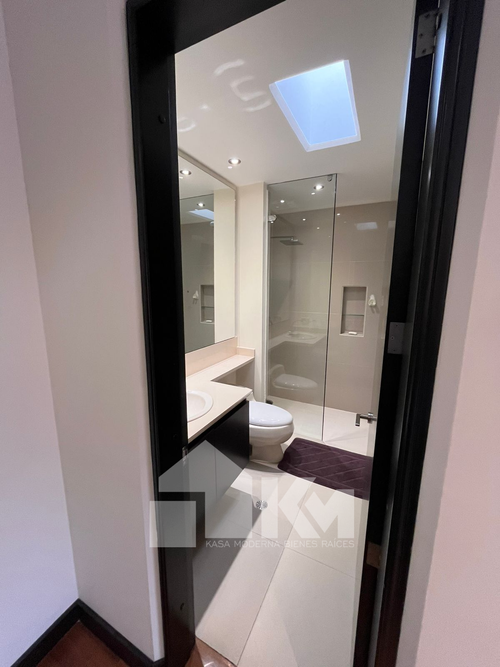 Apartamento de 4 alcobas en venta en Navarra, Bogotá, 435 m² · foto 13 de 24