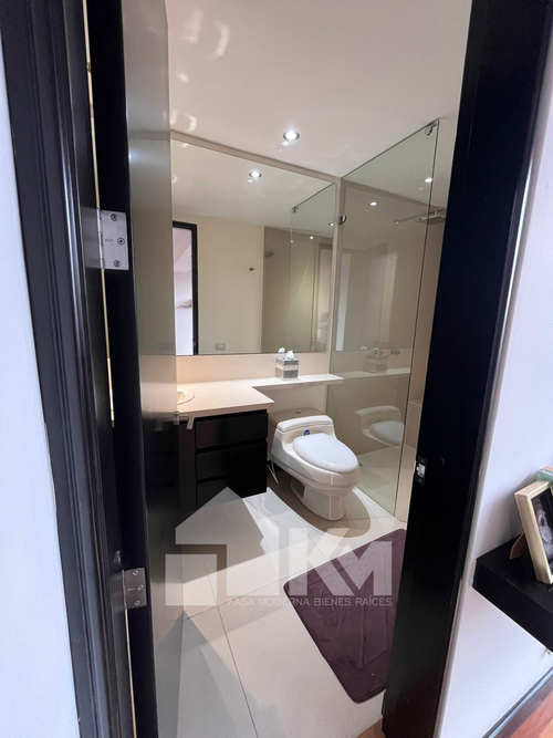 Apartamento de 4 alcobas en venta en Navarra, Bogotá, 435 m² · foto 16 de 24